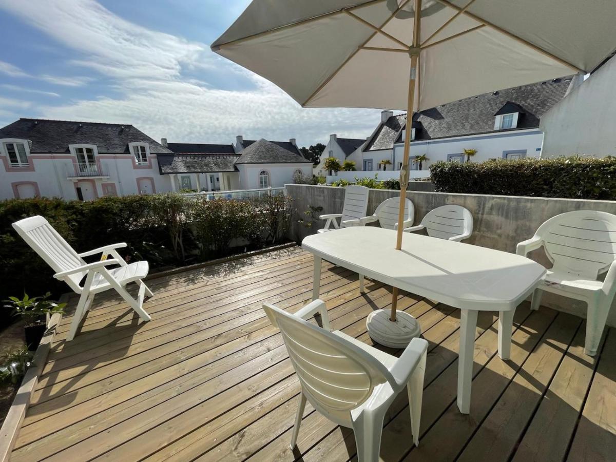 Maison de vacances de 56 m2 dans résidence avec piscine chauffée proche plages Locmaria Extérieur photo